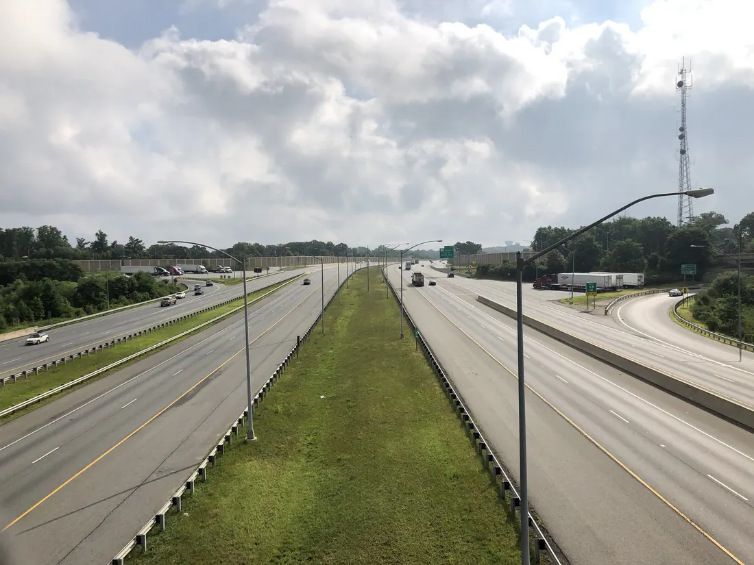 View north along Interstate 95 and Interstate 495 (Capital Beltway) from the overpass for Maryland State Route 210 (Indian Head Highway) in Forest Heights, Prince George's County, Maryland
