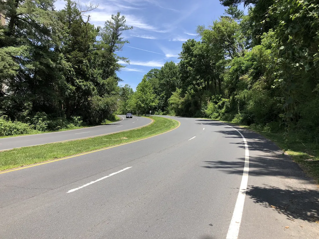 View north along Little Falls Parkway just north of Maryland State Route 190 (River Road) in Somerset, Montgomery County, Maryland