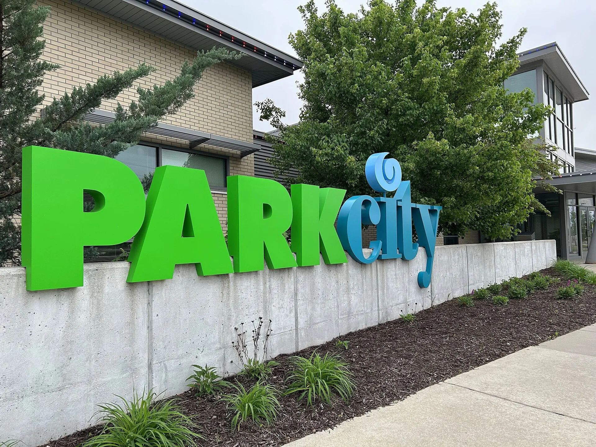Sign in Park City, Kansas, in front of Park City's city hall