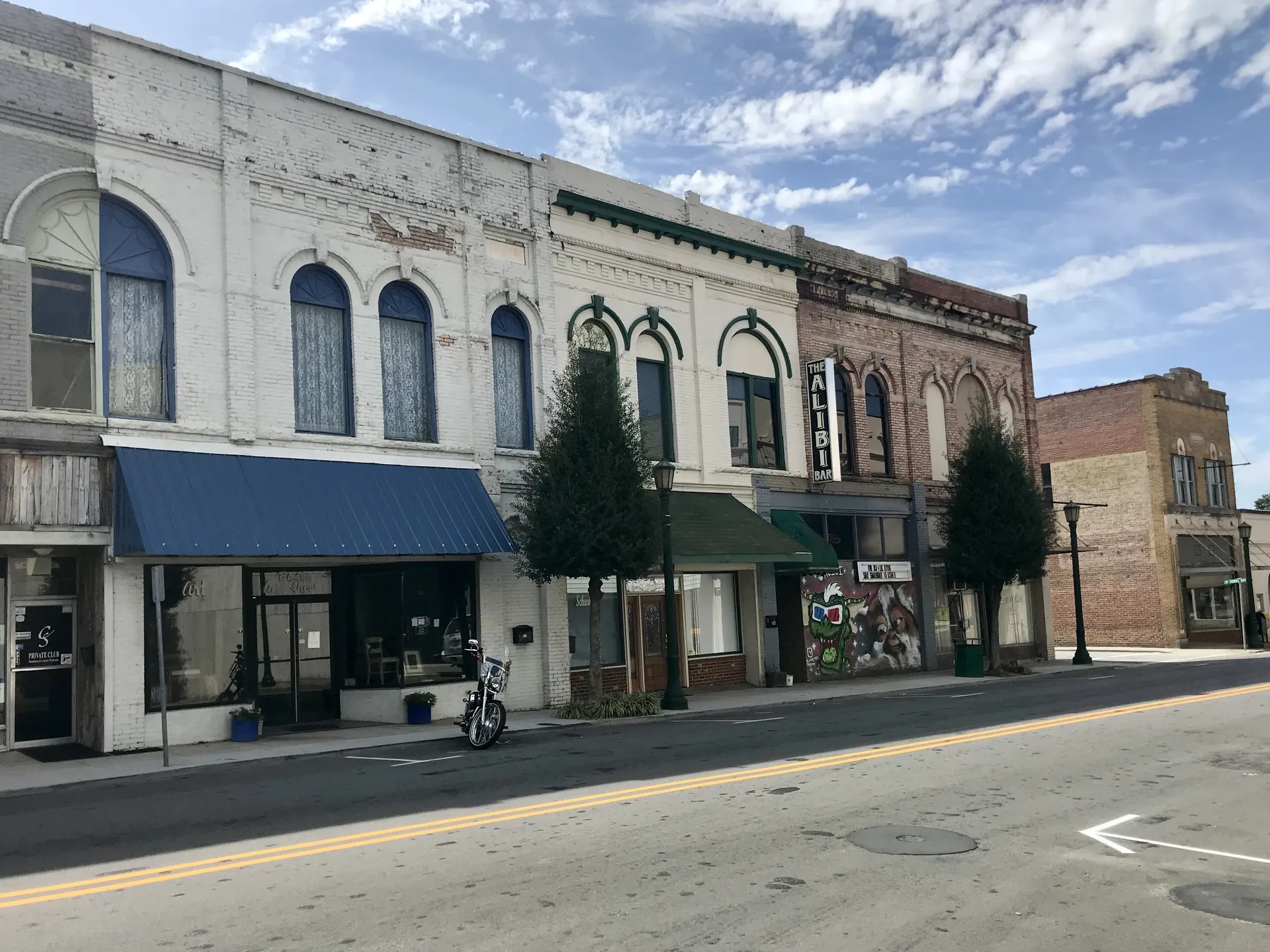 Commercial buildings in downtown Thomasville